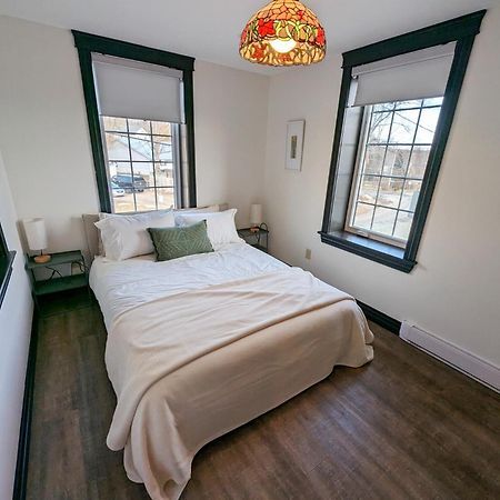 Beautiful River View Apt In Wine Country Apartment Canning Bagian luar foto
