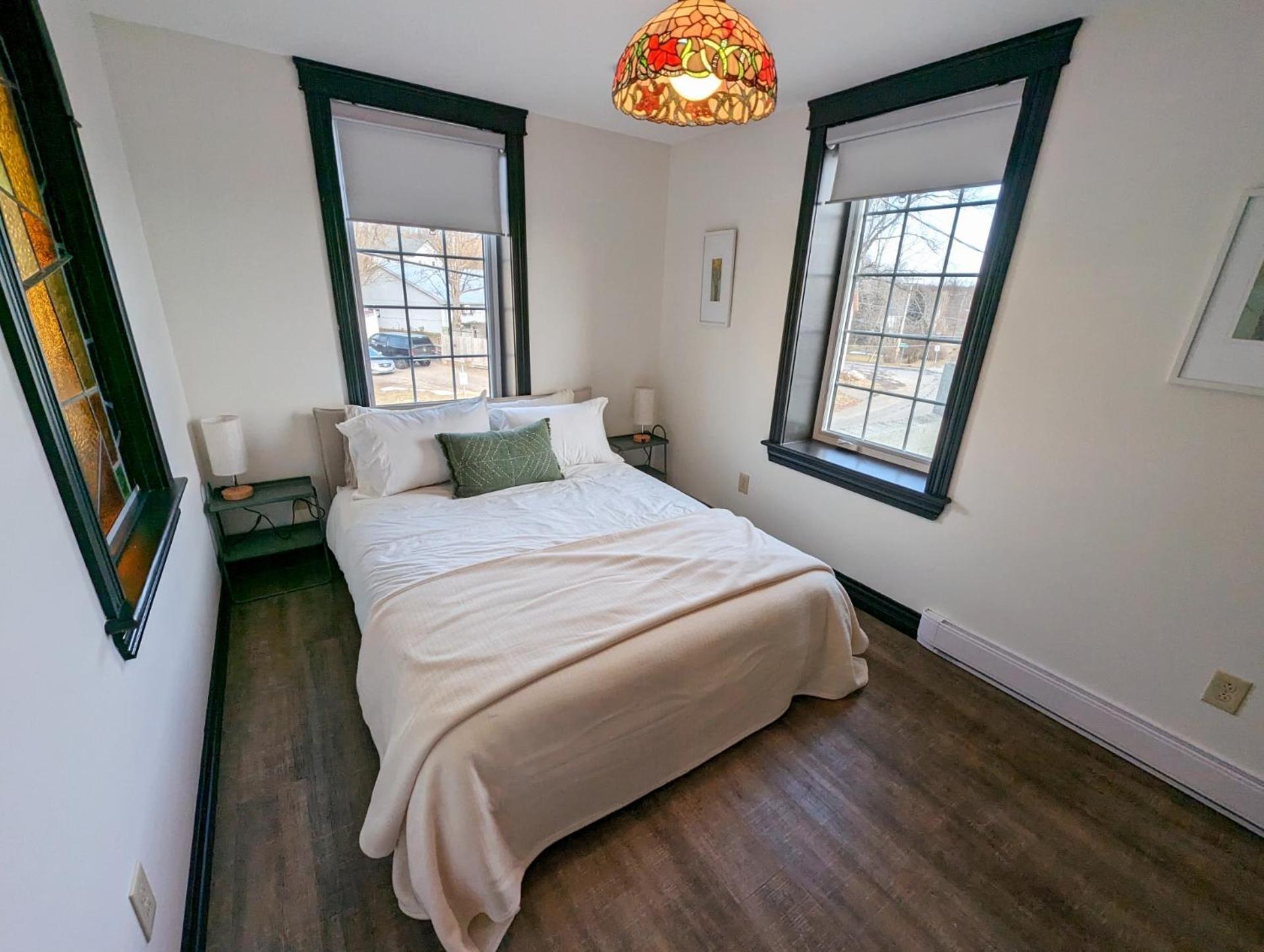 Beautiful River View Apt In Wine Country Apartment Canning Bagian luar foto