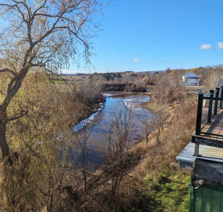 Beautiful River View Apt In Wine Country Apartment Canning Bagian luar foto